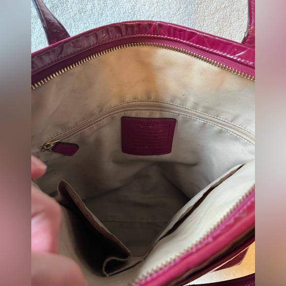 Coach Patent Leather Medium-Sized Tote Bag, Cranberry dark pink color - Picture 12 of 16